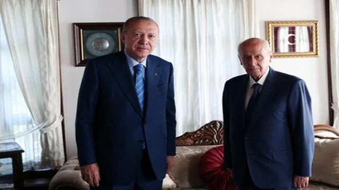 Erdoğan, Bahçeli yi evinde ziyaret etti