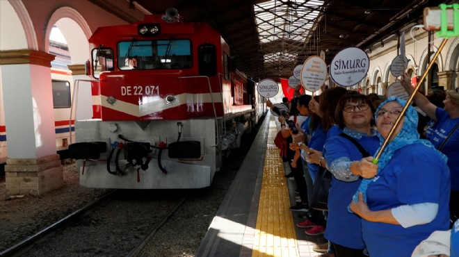 Sosyal Kooperatifler Eğitim ve Tanıtım Treni İzmir de