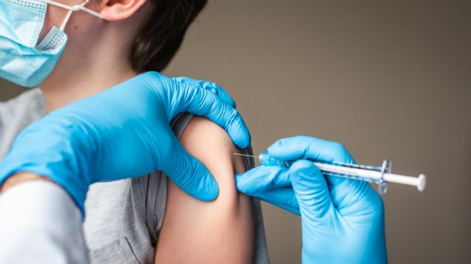 12 yaş üstü çocuklara 3. doz corona virüs aşısı