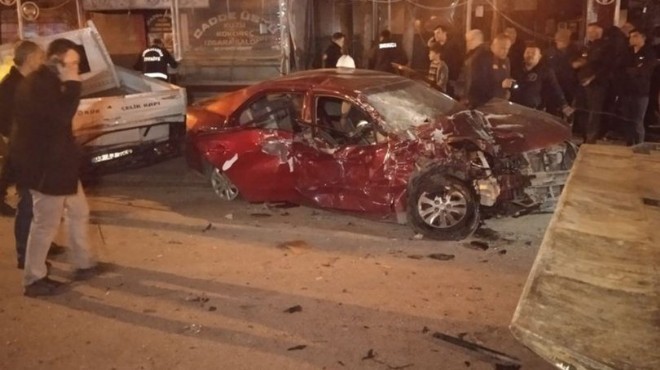 16 yaşındaki sürücü dehşet saçtı: 1 ölü, 4 yaralı!