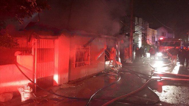 2 evde yangın kabusu: Mahsur kaldılar, komşuları kurtardı!