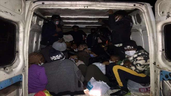 25 sığınmacı kamyonet kasasında yakalandı