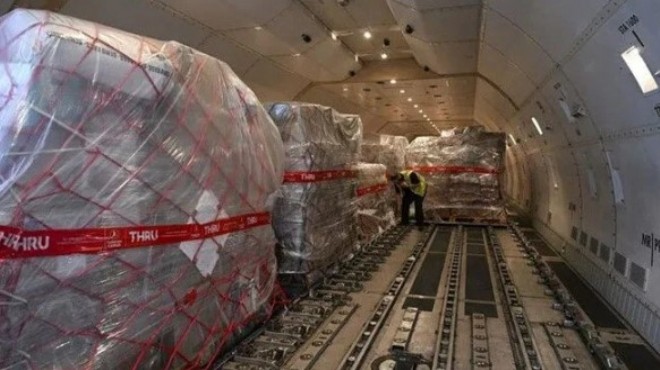 ABD li Türklerden 60 tonluk deprem yardımı