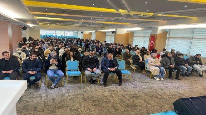 AK Parti İzmir de peş peşe gençlik buluşmaları!