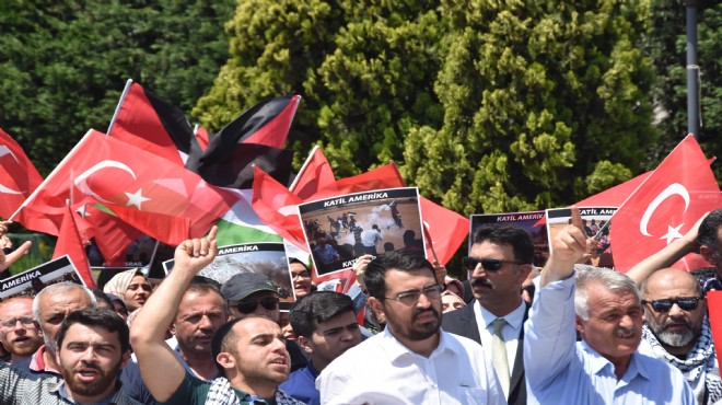 AK Parti İzmir den ABD ve İsrail e tepki eylemi