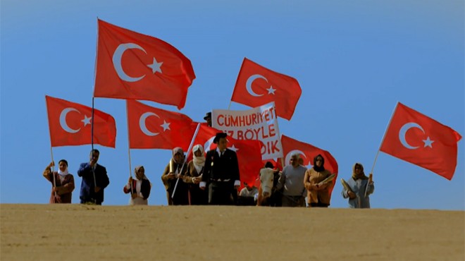 AK Parti İzmir den Cumhuriyet e özel video