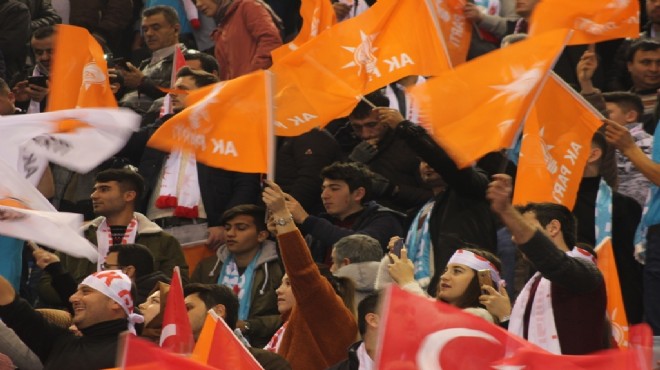 AK Parti İzmir sahaya iniyor: Dört koldan 30 ilçe turu!