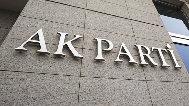 AK Parti'de 4 il başkanı görevden alındı