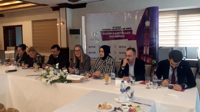AK Parti den kadın gazeteciler buluşması