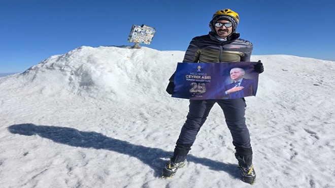 AK Parti'li Kişili'den Ağrı Dağı'na anlamlı tırmanış