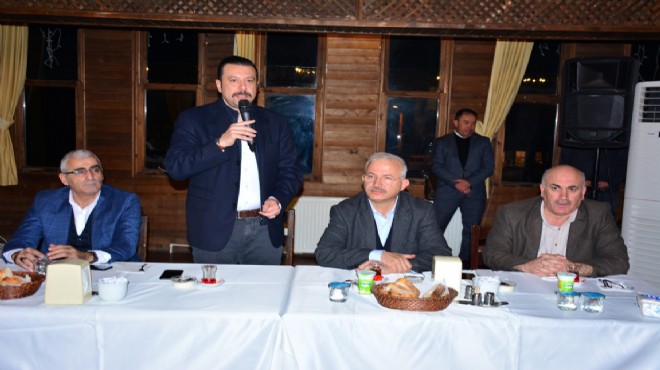 AK Partili Kaya, Torbalı da anket açıkladı: Her 4 vatandaştan 3 ü...