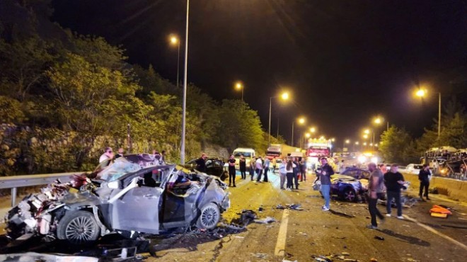 Adana da katliam gibi kaza: 7 ölü, 7 yaralı
