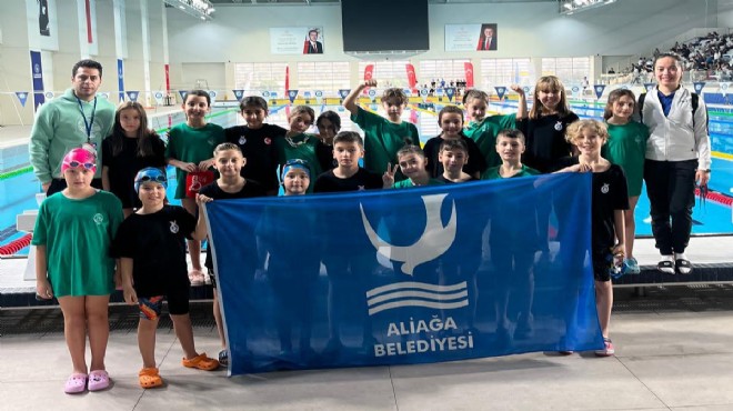 Aliağalı yüzücülerden gururlandıran başarı