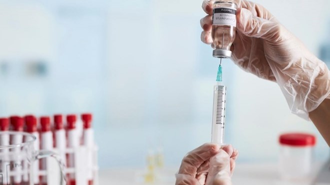 Almanya da aşı önceliği kaldırılıyor