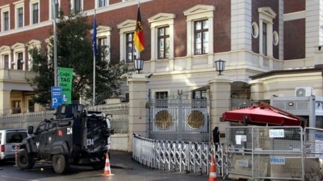 Almanya nın İstanbul Başkonsolosluğu kapatıldı!