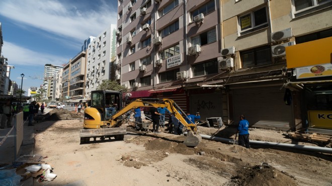 Alsancak'ın kalbinde zemin yenileniyor!