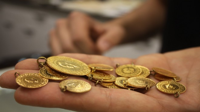 İzmir de  altın  kriz: Kuyumcu ne alabiliyor ne satabiliyor!