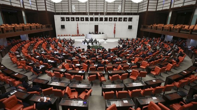 Azerbaycan tezkeresi Meclis te kabul edildi