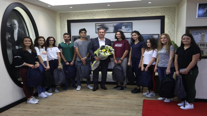 BEM öğrencilerinden Başkan Piriştina ya teşekkür ziyareti