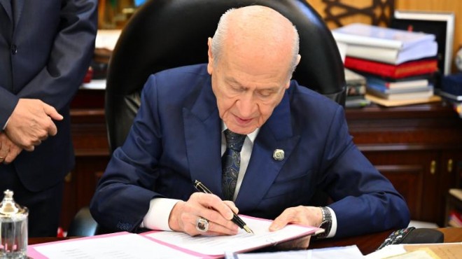 Devlet Bahçeli, çerçeve yasa teklifini imzaladı