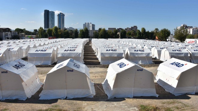Bakan Kurum İzmir de çadırda yaşayan kişi sayısını açıkladı