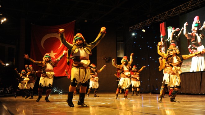 Balçova Halk Dansları na uluslararası onur