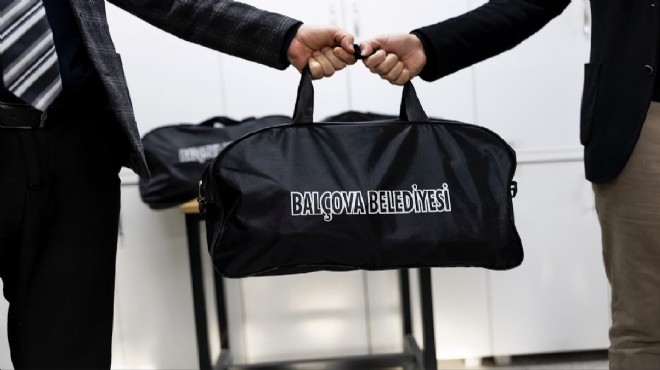 Balçova'da gençler ve ailelerine 'vatani görev' desteği