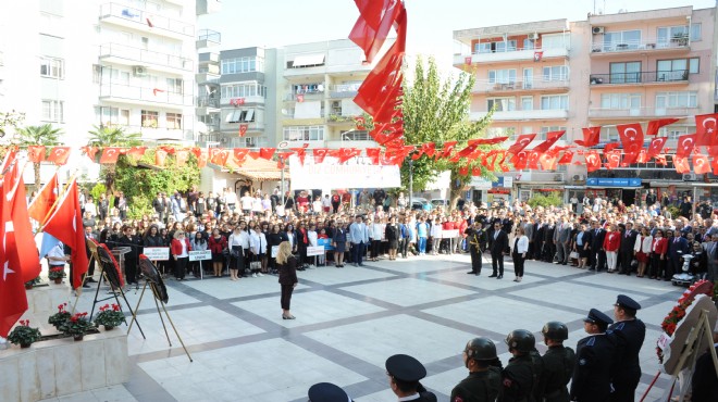 Balçova daki törende CHP ve İYİ Parti den  çelenk  tepkisi!