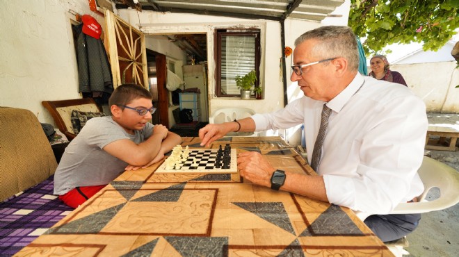 Başkan Arda dan Mehmet e satranç sürprizi
