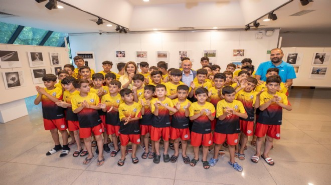 Başkan Soyer Mardinli çocukları ağırladı