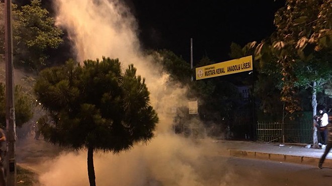 İzmir in o ilçesinde seçim gerginliği: Protestoya gazlı müdahale!