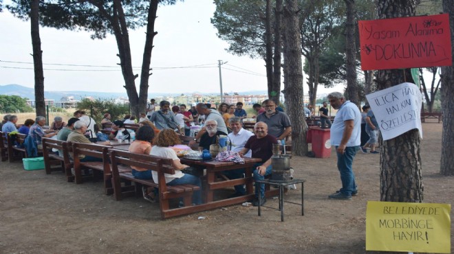 Bergama daki yasağa piknikli protesto: Zeybekci nin o sözü pankart yapıldı!