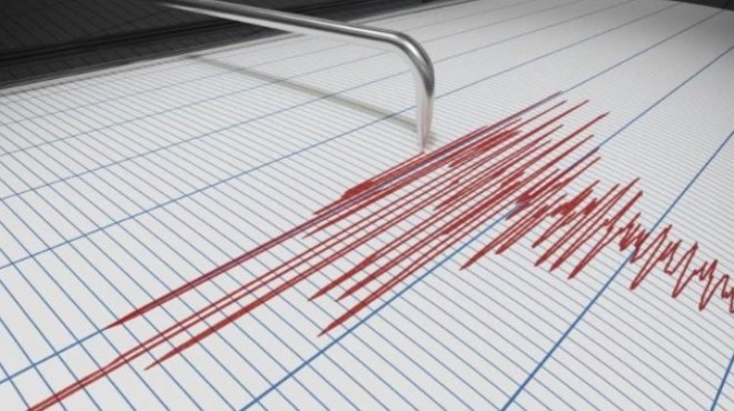 Bingöl de deprem: Çevre illerden de hissedildi!