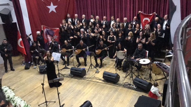 Bornova da Türk Halk Müziği gecesi