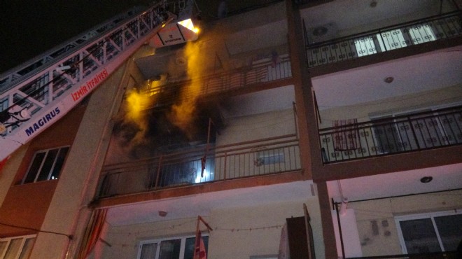 İzmir de ev yangını dehşeti: 1 ölü, 1 yaralı