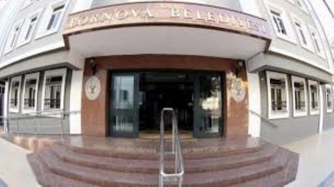 Bornova da flaş gelişme: Başkan Yardımcısı istifa etti