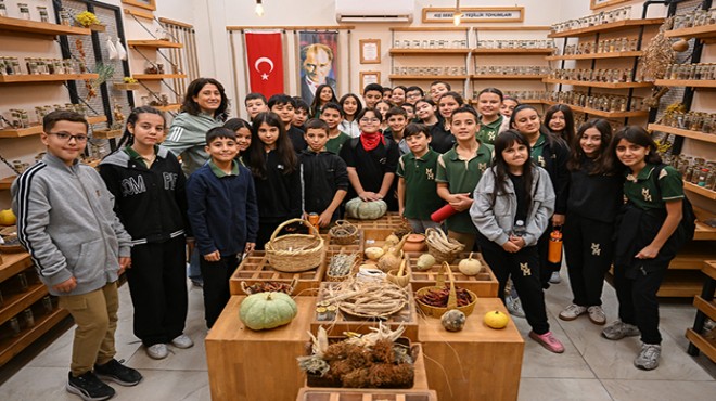 Bornova'da gelecek minik ellerle yeşerdi