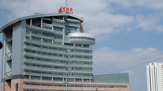 CHP Genel Merkezi’nde İzmir’den sürpriz isim: Adaylık nabzı yokluyor!