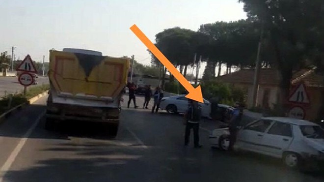CHP İzmir Milletvekili kaza yaptı, hastaneye kaldırıldı