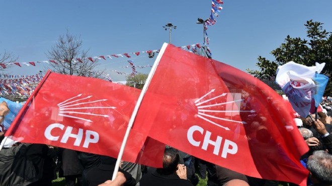 CHP de o ilçede istifa depremi: Yönetim düştü!