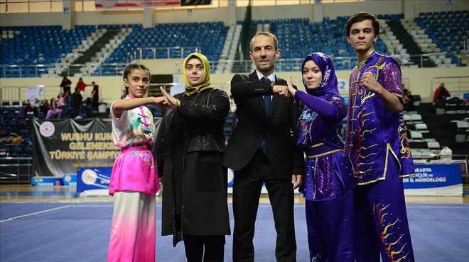 CHP li Bakan o şampiyonayı Meclis e taşıdı!