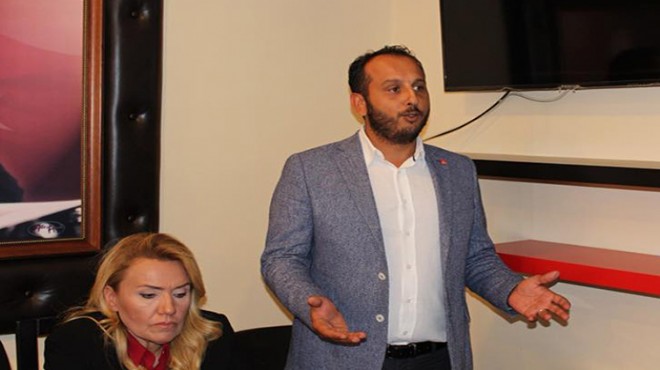 CHP li Özbadur dan MHP ye: Kimse farkındalık etkinliğini siyasi malzeme yapamaz