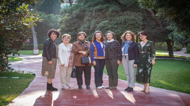 CHP li başkan eşleri  kadın  gündemiyle toplandı