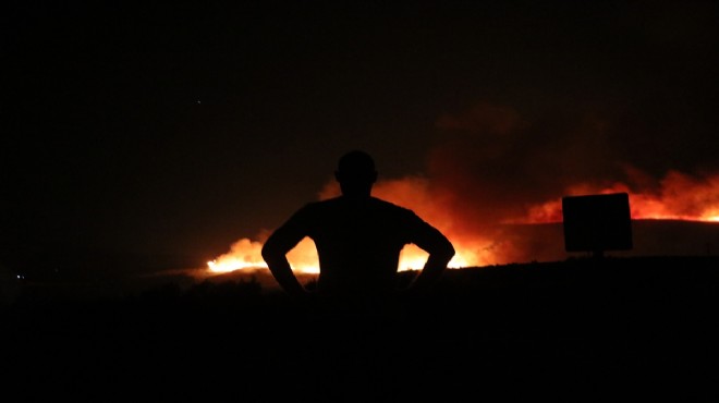 Çeşme de yangın kabusu: Siteler boşaltıldı, havadan müdahale başladı!