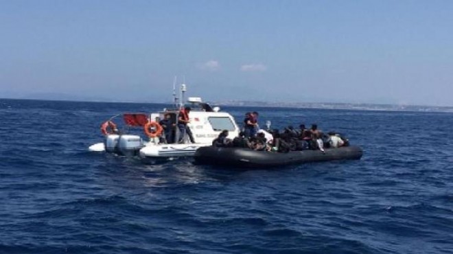 İzmir de 3 ilçede 152 kaçak göçmen yakalandı
