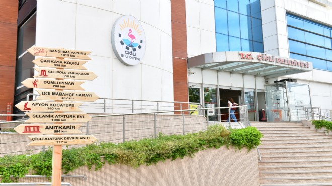 Çiğli Belediyesi nde 27 müdürlüğün yönetmelikleri yenilendi