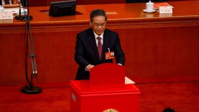 Çin de başbakanlığa Li Çiang seçildi