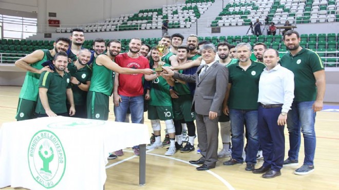 Cumhuriyet Turnuvası’nda Şampiyon Bornova Belediyespor