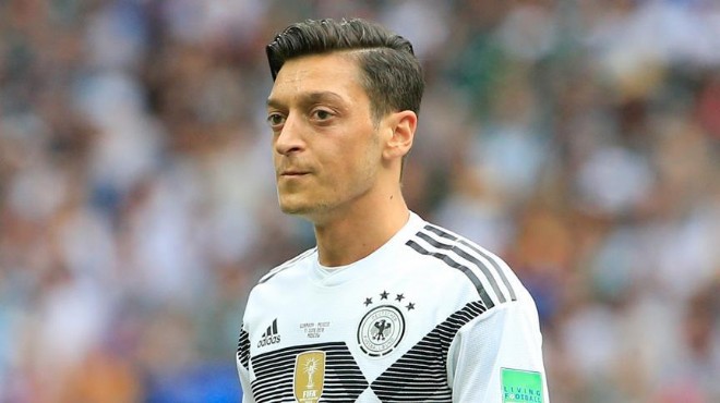 DFB Başkanı Grindel den Mesut Özil itirafı