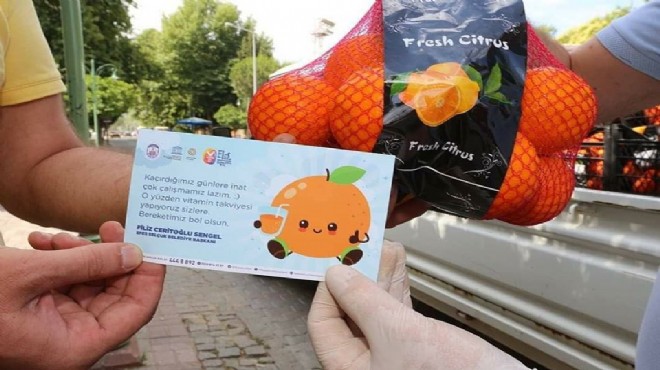 Efes Selçuk Belediyesi sokak sokak ‘vitamin’ dağıttı